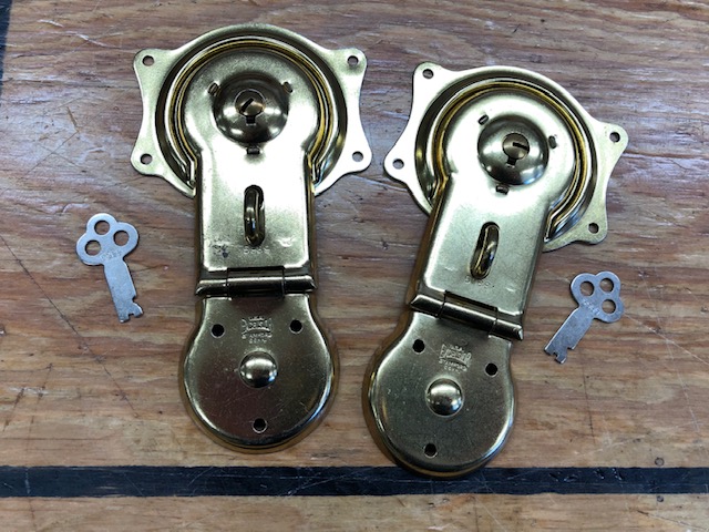 old steamer trunk locks with keys for sale