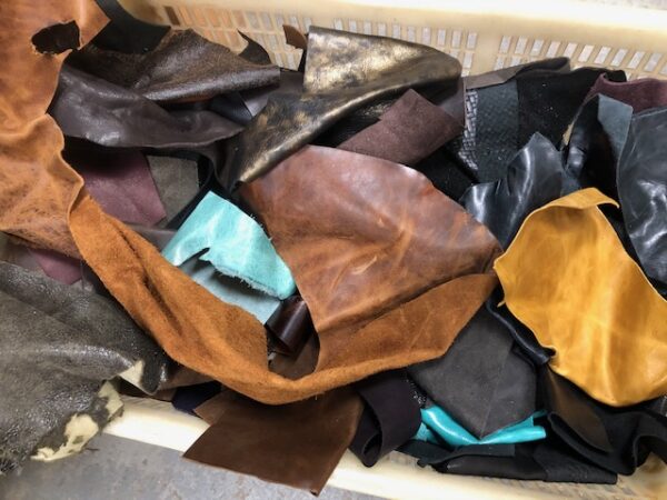 Handbag and Garment Leather Scrap Tin Pieces of Colorful Soft Leathers