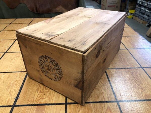 T941 Older Goodyear Tire and Rubber Crate